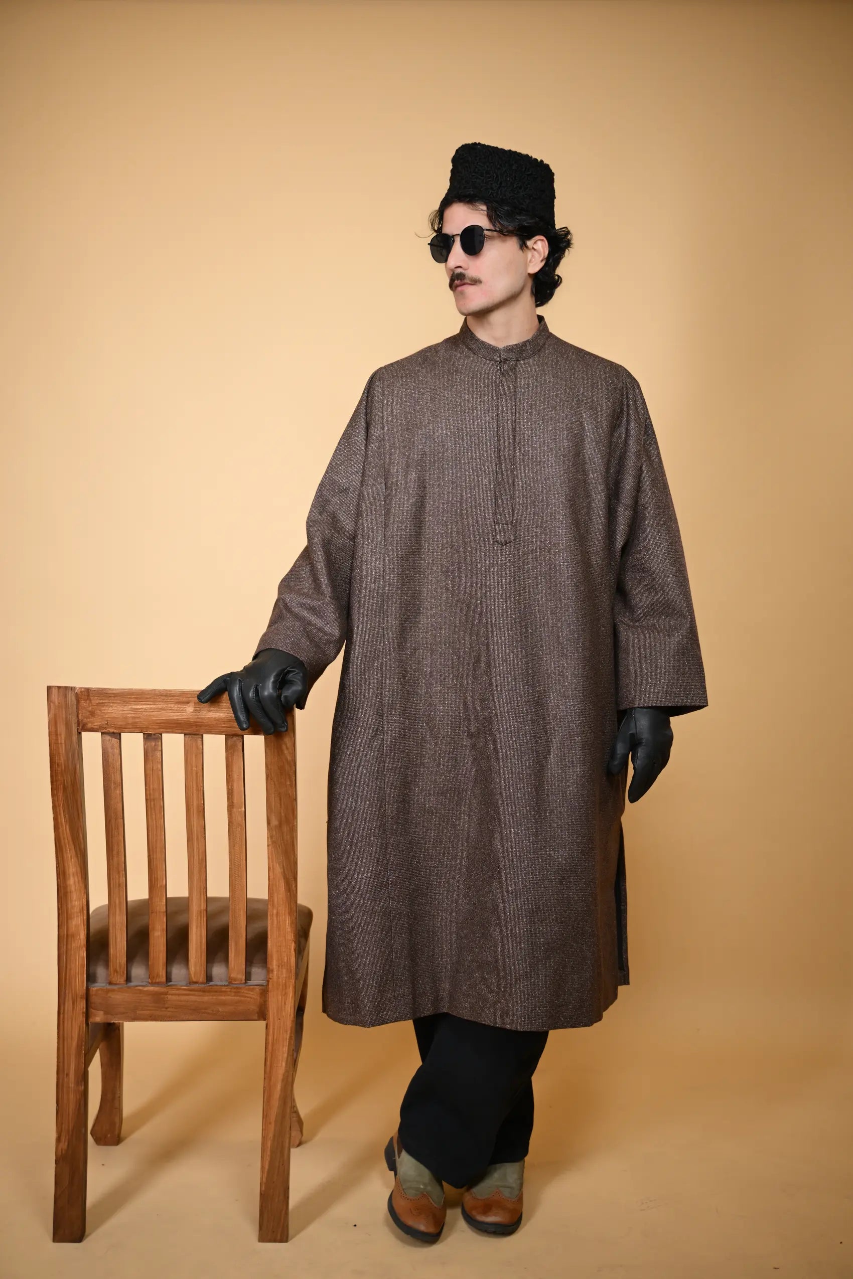 Brown Stone Weave kashmiri traditional Pheran For Men
