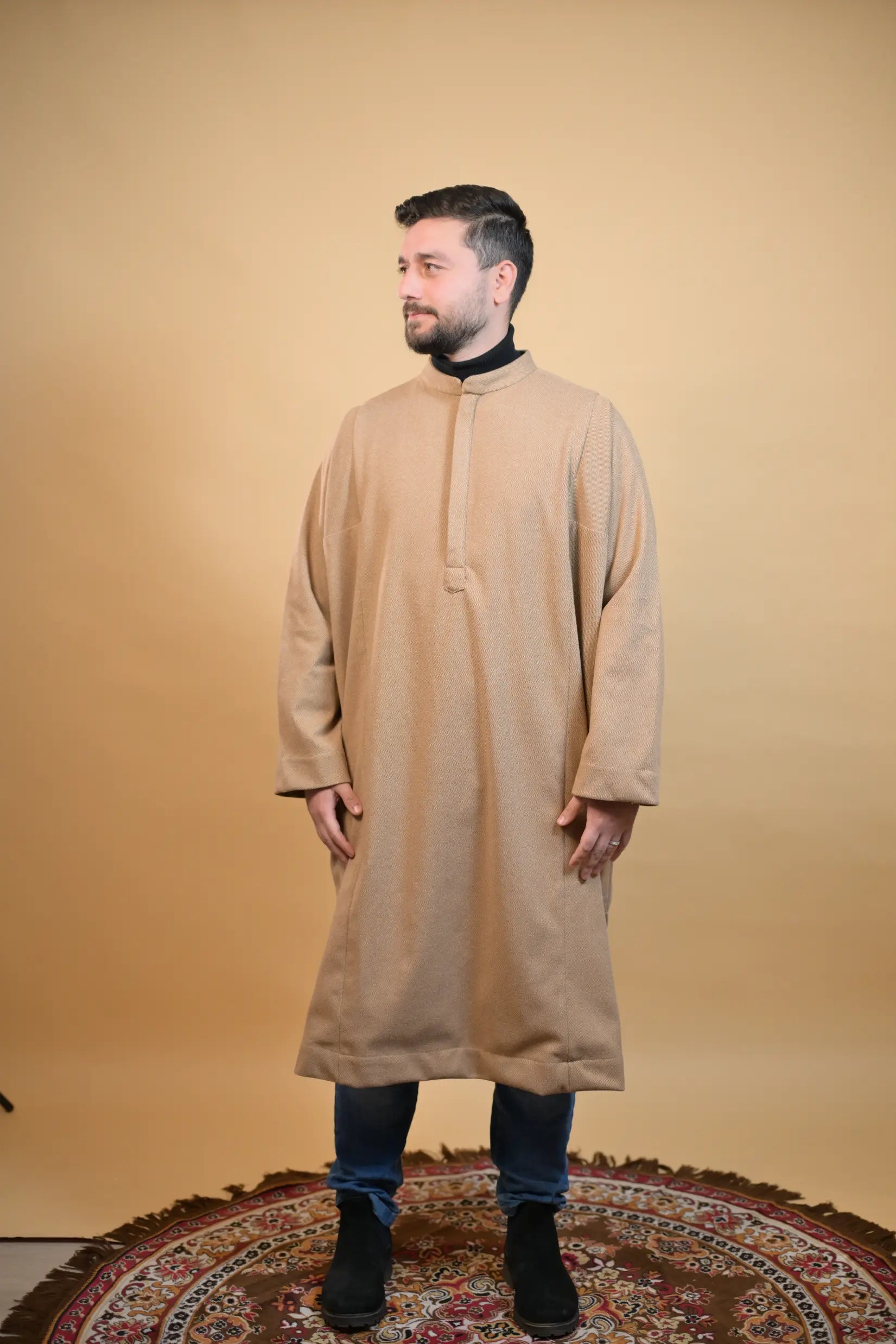 Creme Lined Kashmiri Pheran