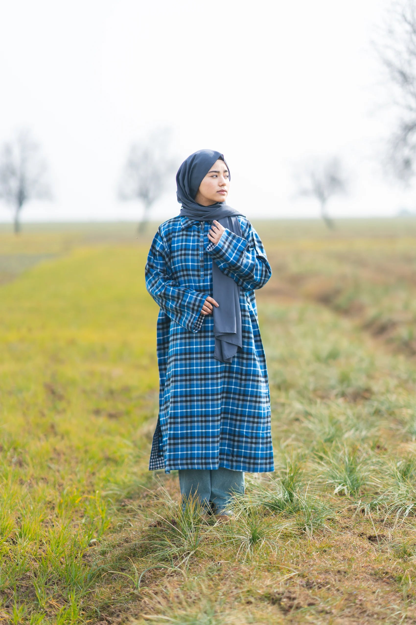 baraqah female blue checked winter pheran 