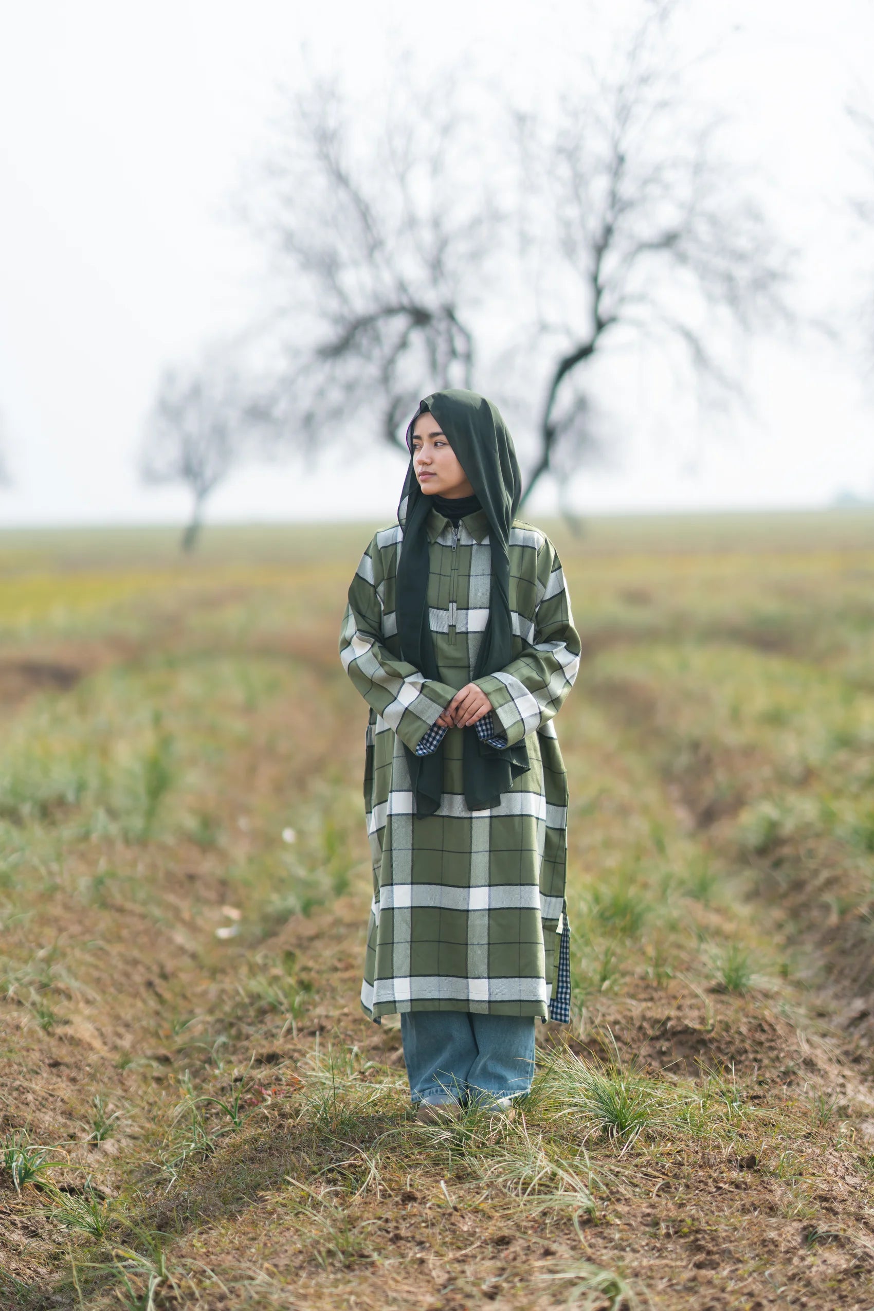 Moss Green Checked kashmiri Traditional female winter  Pheran
