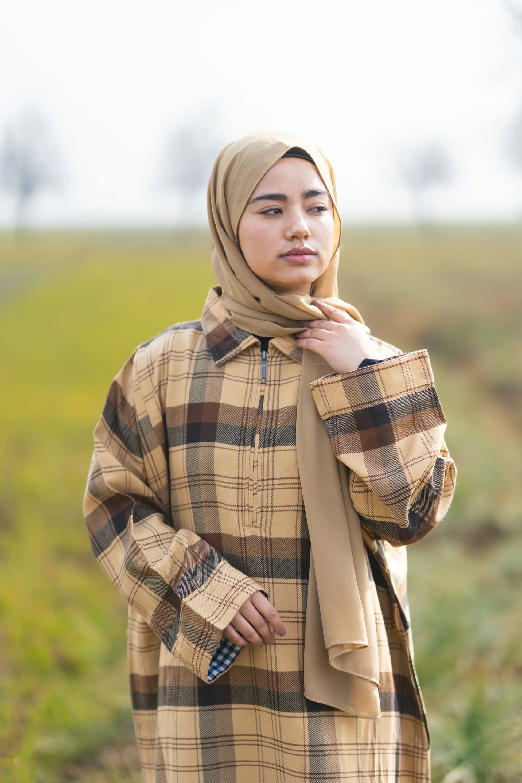 Soft Camel Checked kashmiri Traditional female winter  Pheran
