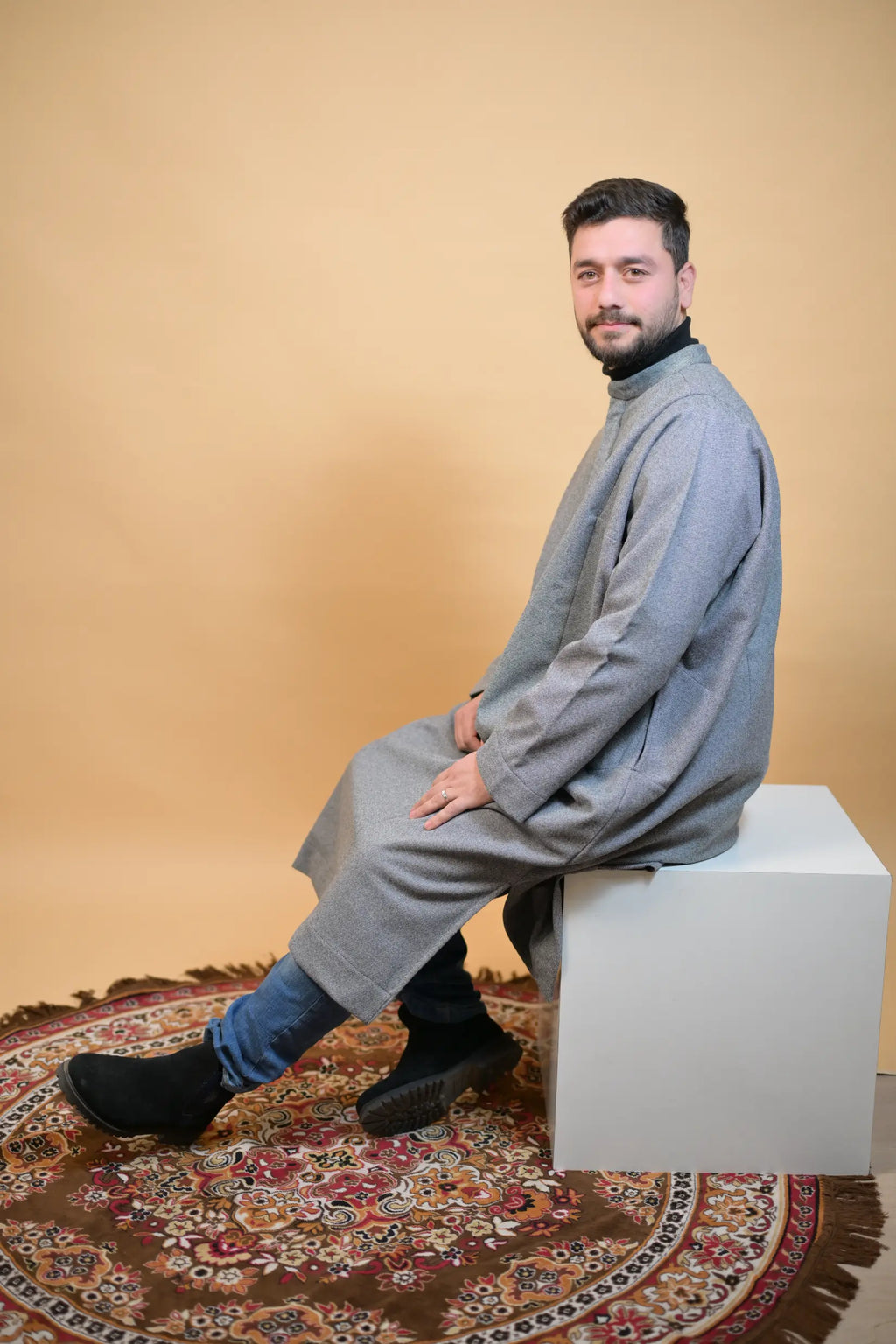 baraqah grey herringbone winter pheran for men 