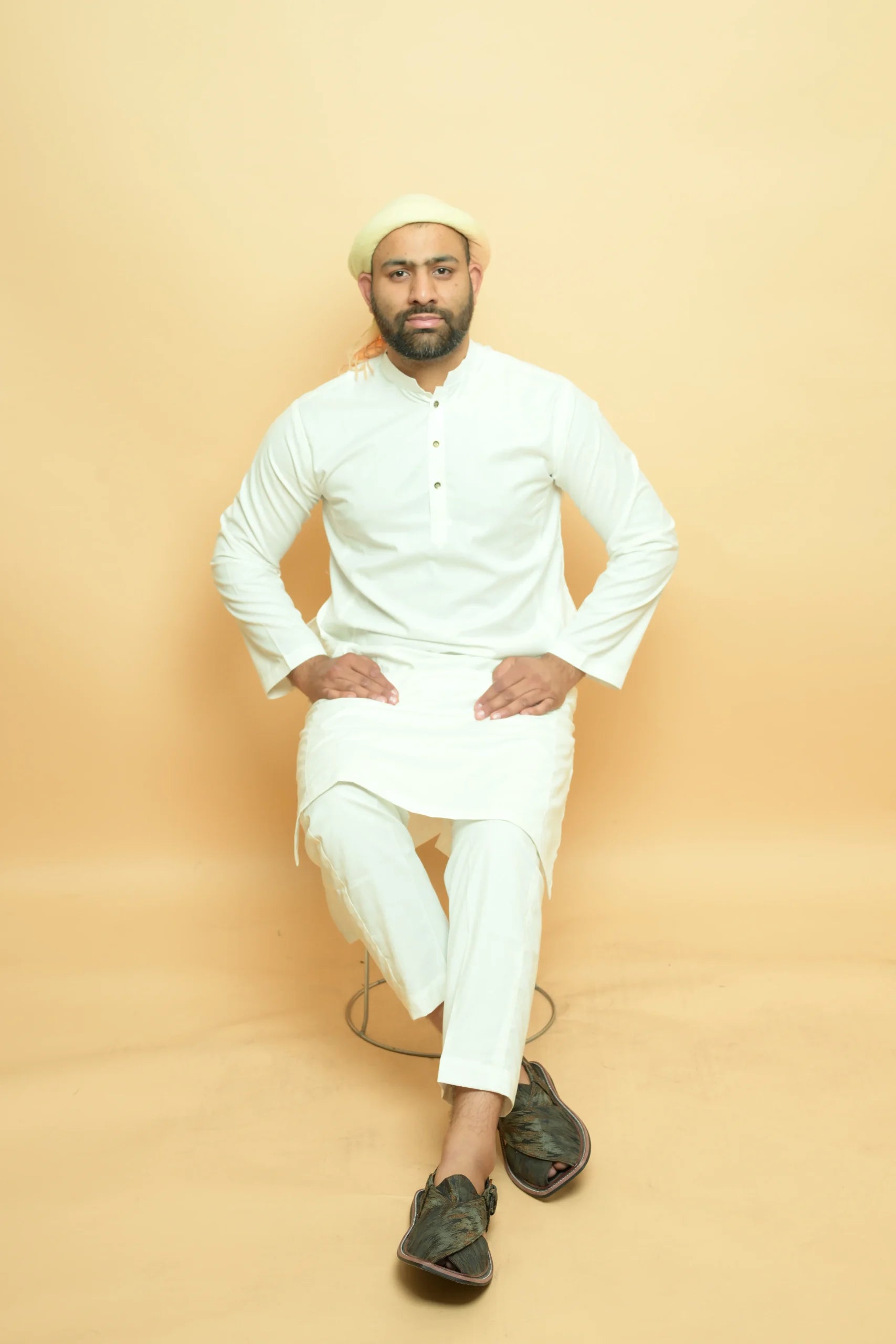Sober White Kurta Pajama