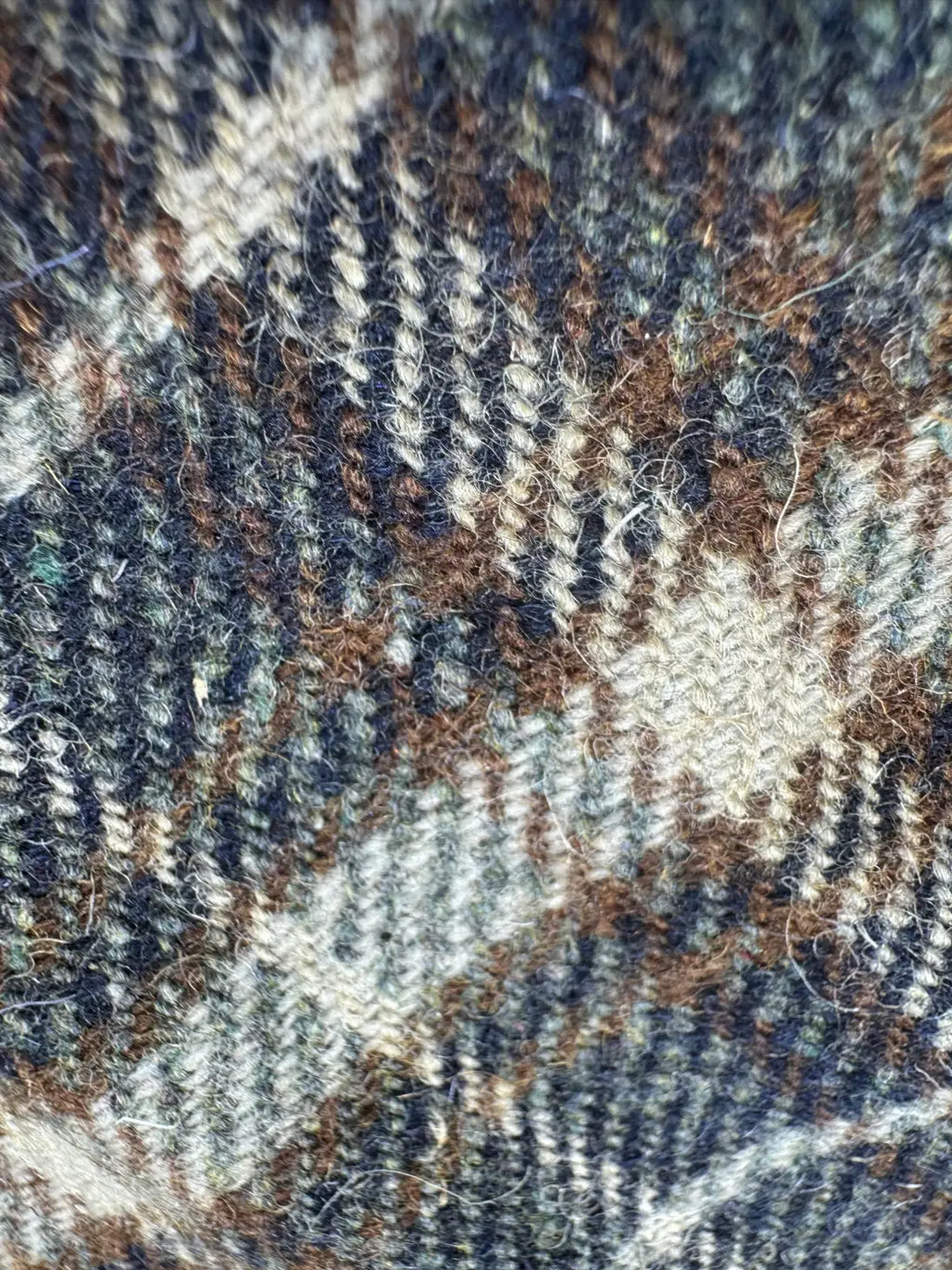 Smoky Horizon Plaid Checkered Cashmere Merino Tweed