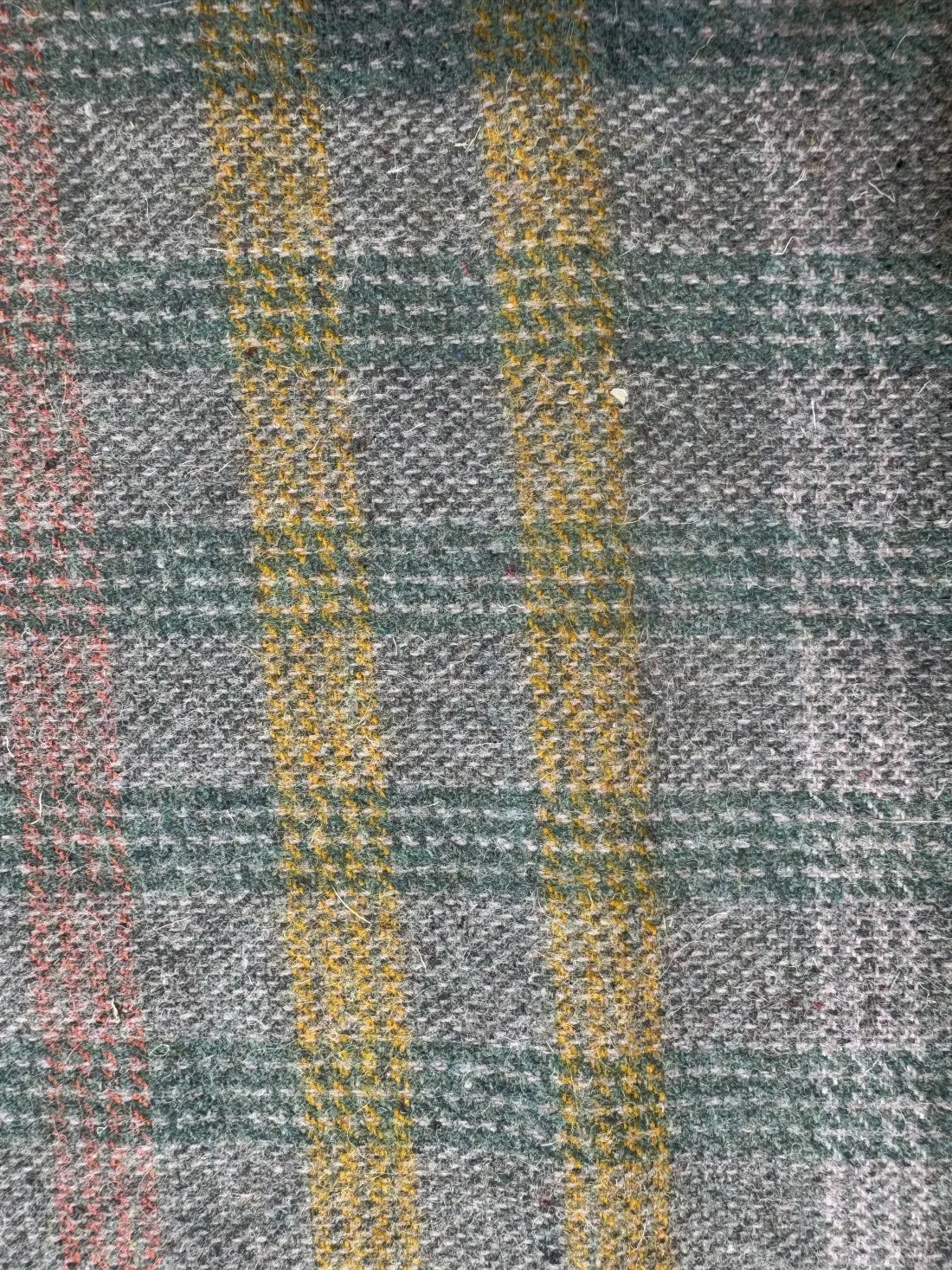 Prismatic Weave Checkered Cashmere Merino Tweed