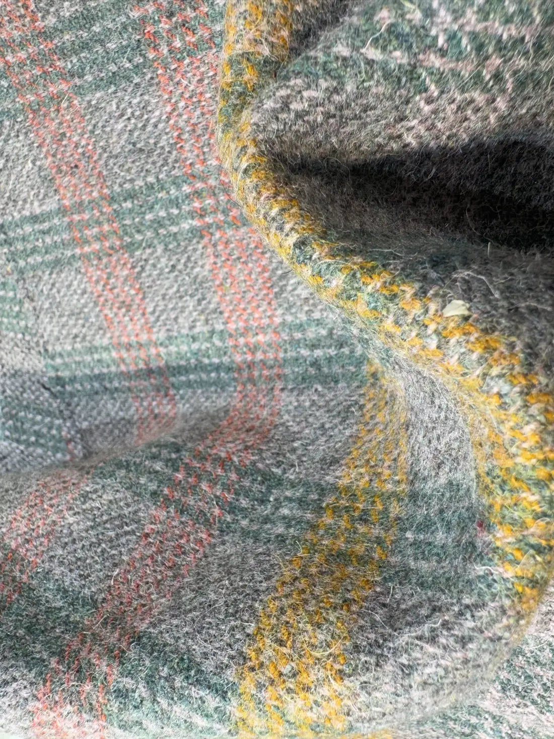 Prismatic Weave Checkered Cashmere Merino Tweed