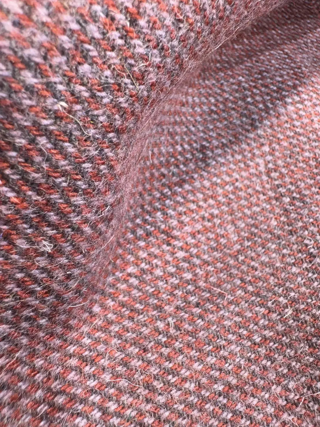 Crimson Sprinkles Cashmere Merino Tweed