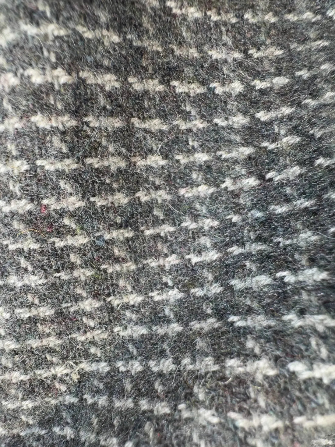 baraqah pure merino tweed