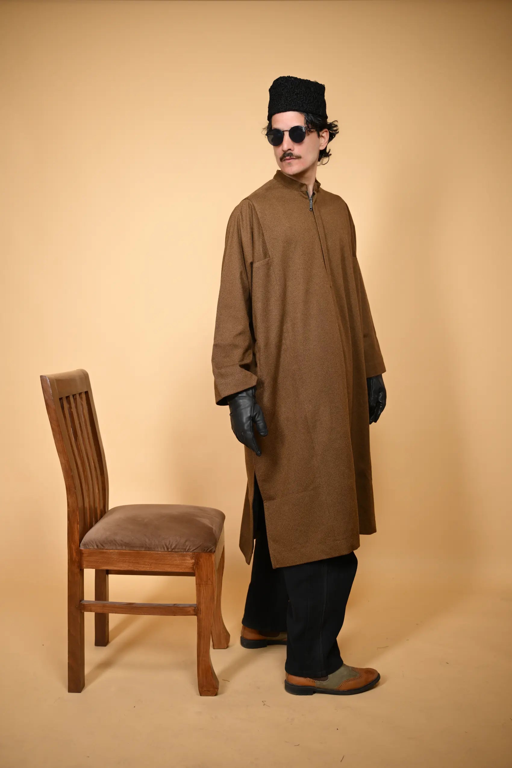 baraqah winter traditional rust lined  pheran for men 