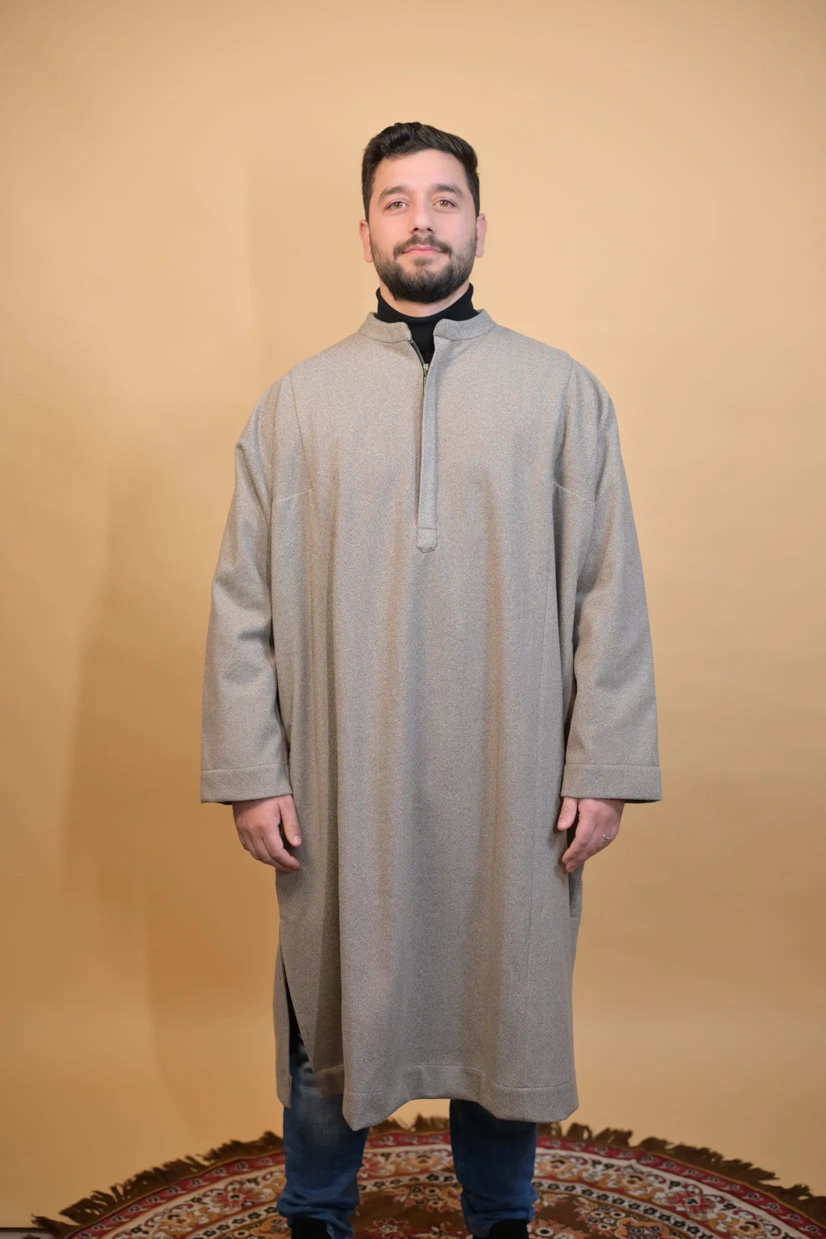 Tea Pink Dotted Kashmiri Pheran