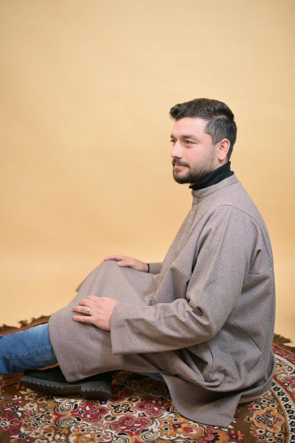 Light Brown Dotted Kashmiri Pheran