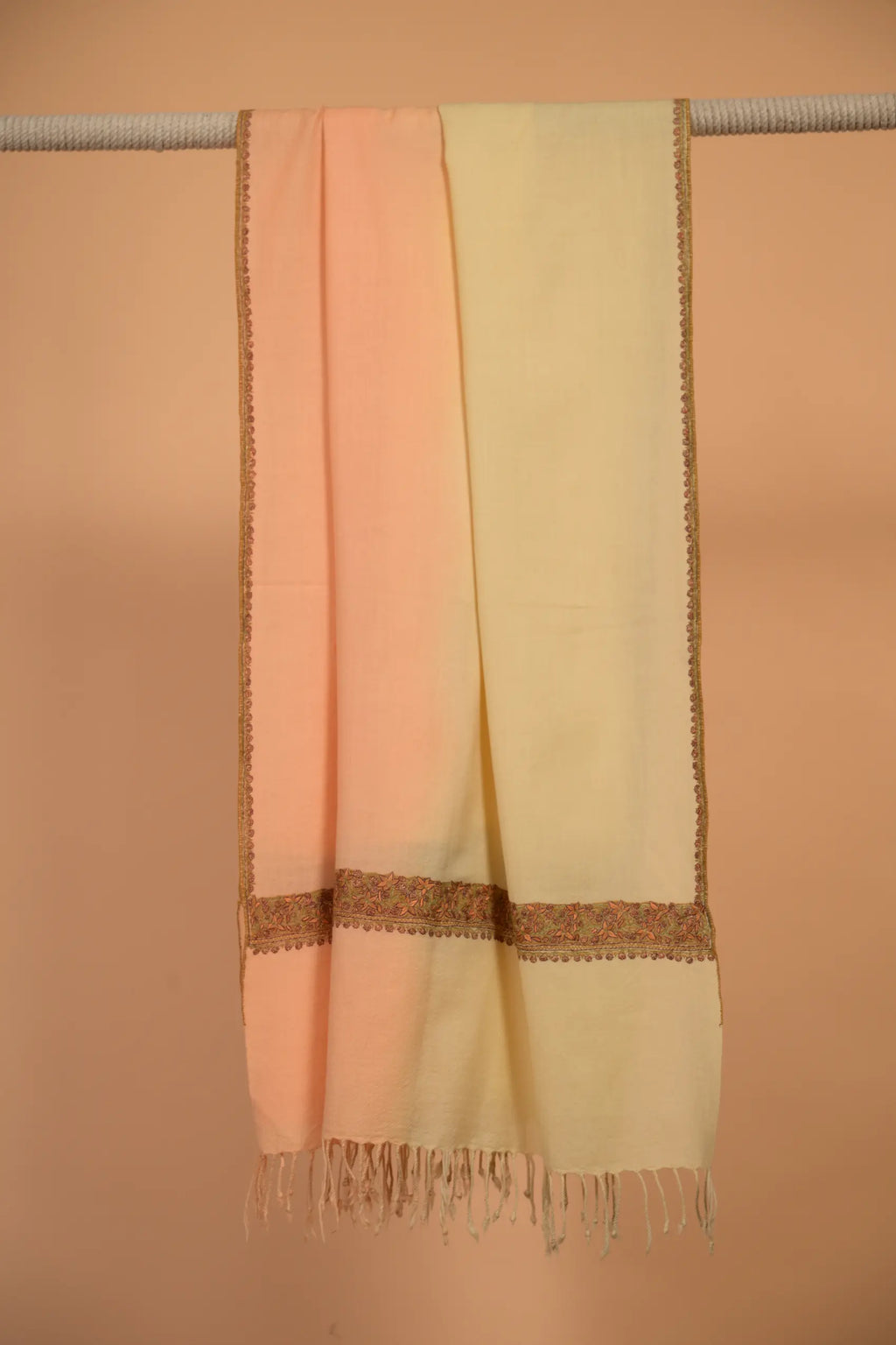 baraqah white printed pure pashmina female stole 