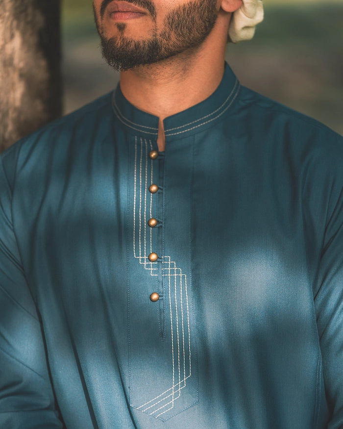 baraqah men blue color kurta pajama 