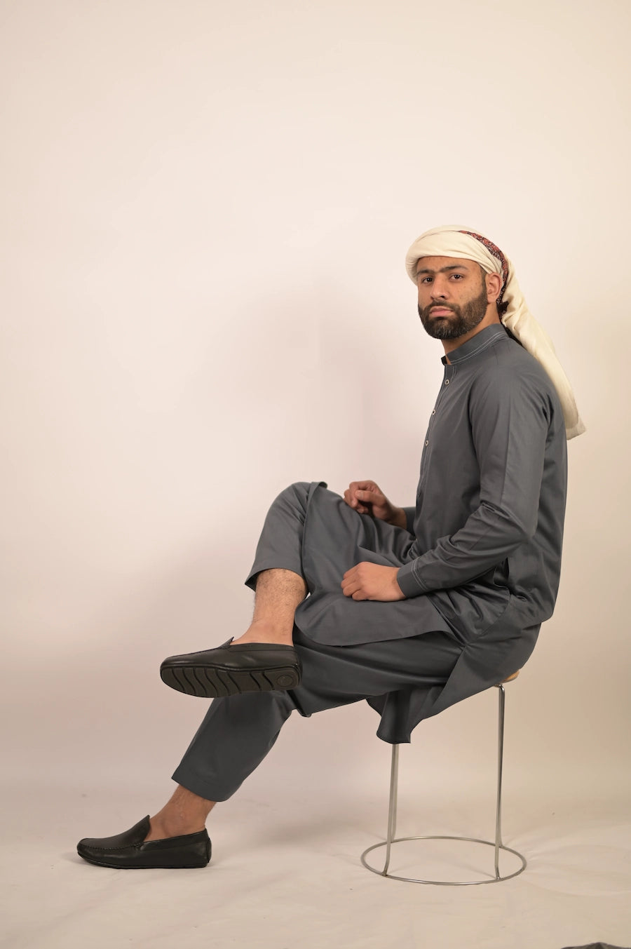 grey color summer kurta pajama for men 