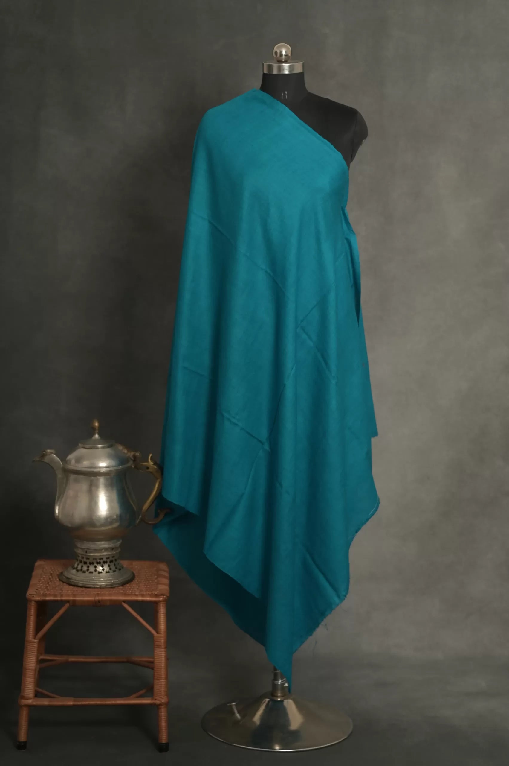 baraqah handmade pure pashmina ocean blue color shawl for women 