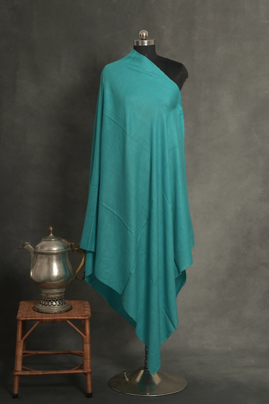 baraqah handmade pure pashmina ocean blue color shawl for women 