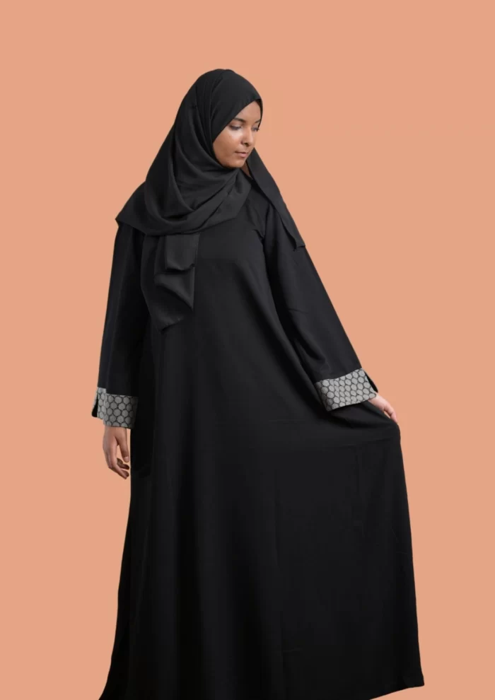 black abaya for females
