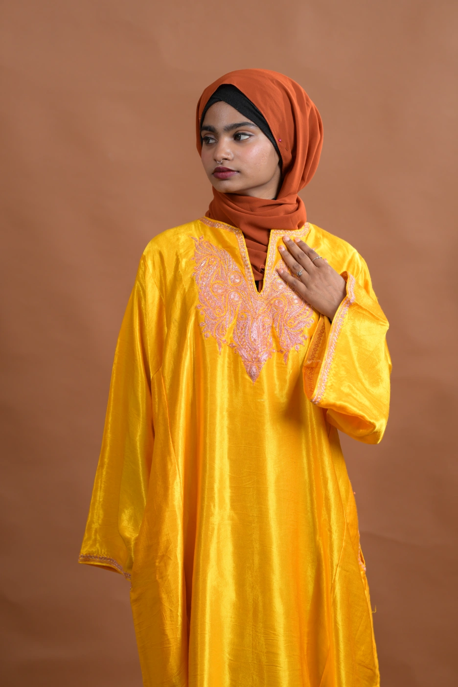 Woman in Kashmiri dress Stock Photo by ©imagedb_seller 32967961